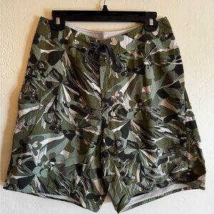 Patagonia Green Floral Cargo Shorts